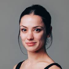 Portrait de Sophie Martin, Directrice Générale de TechNova